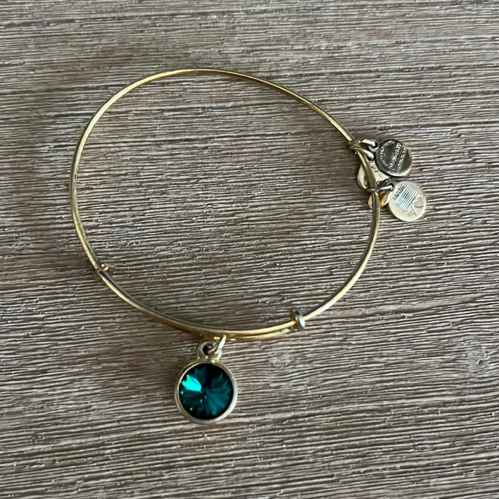 Alex and Ani emerald/ May Birthstone bracelet
